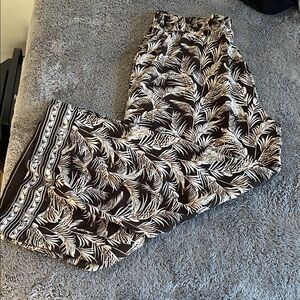 Wide leg cropped pants *NWT*